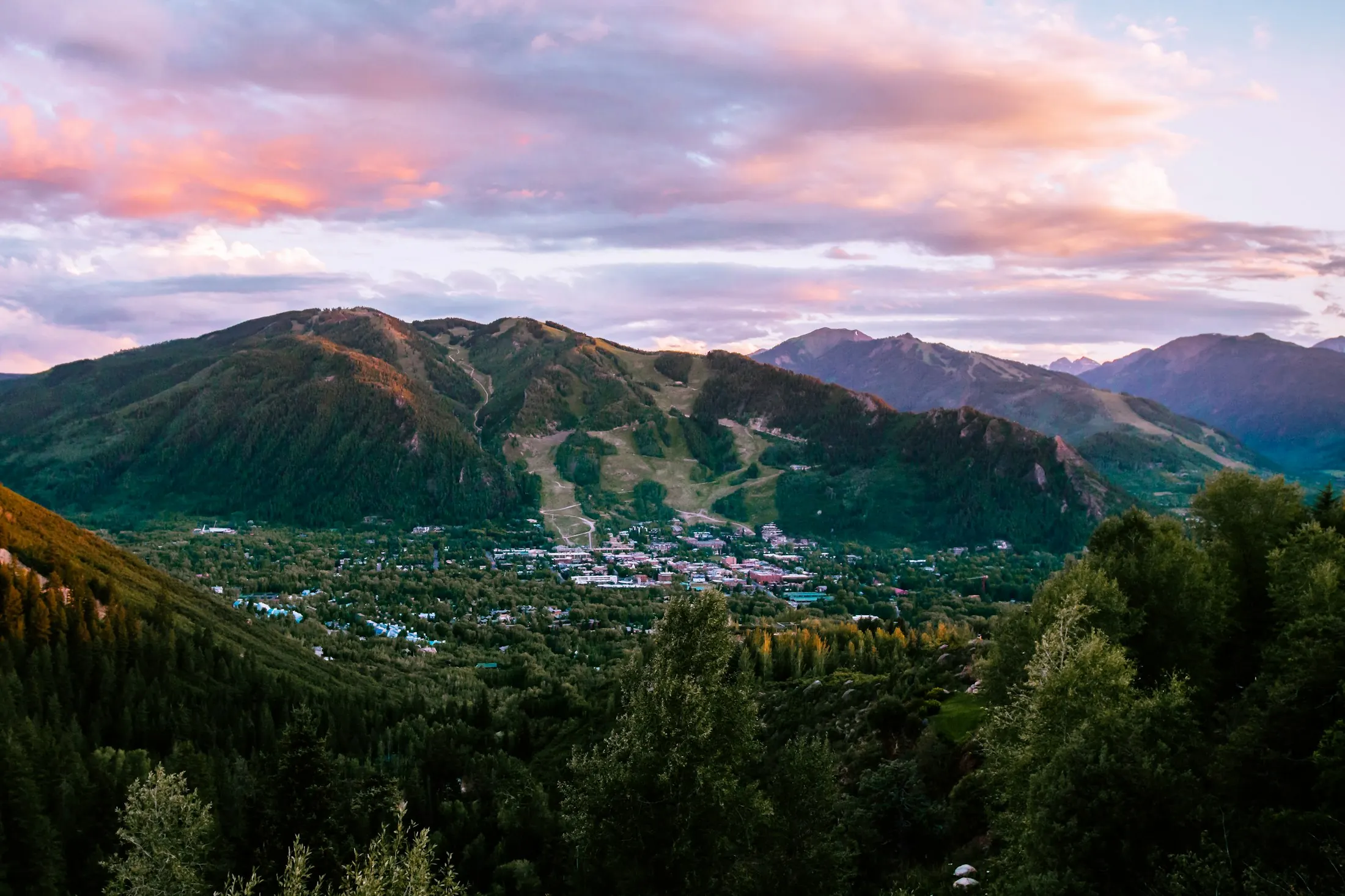 Dog friendly Aspen