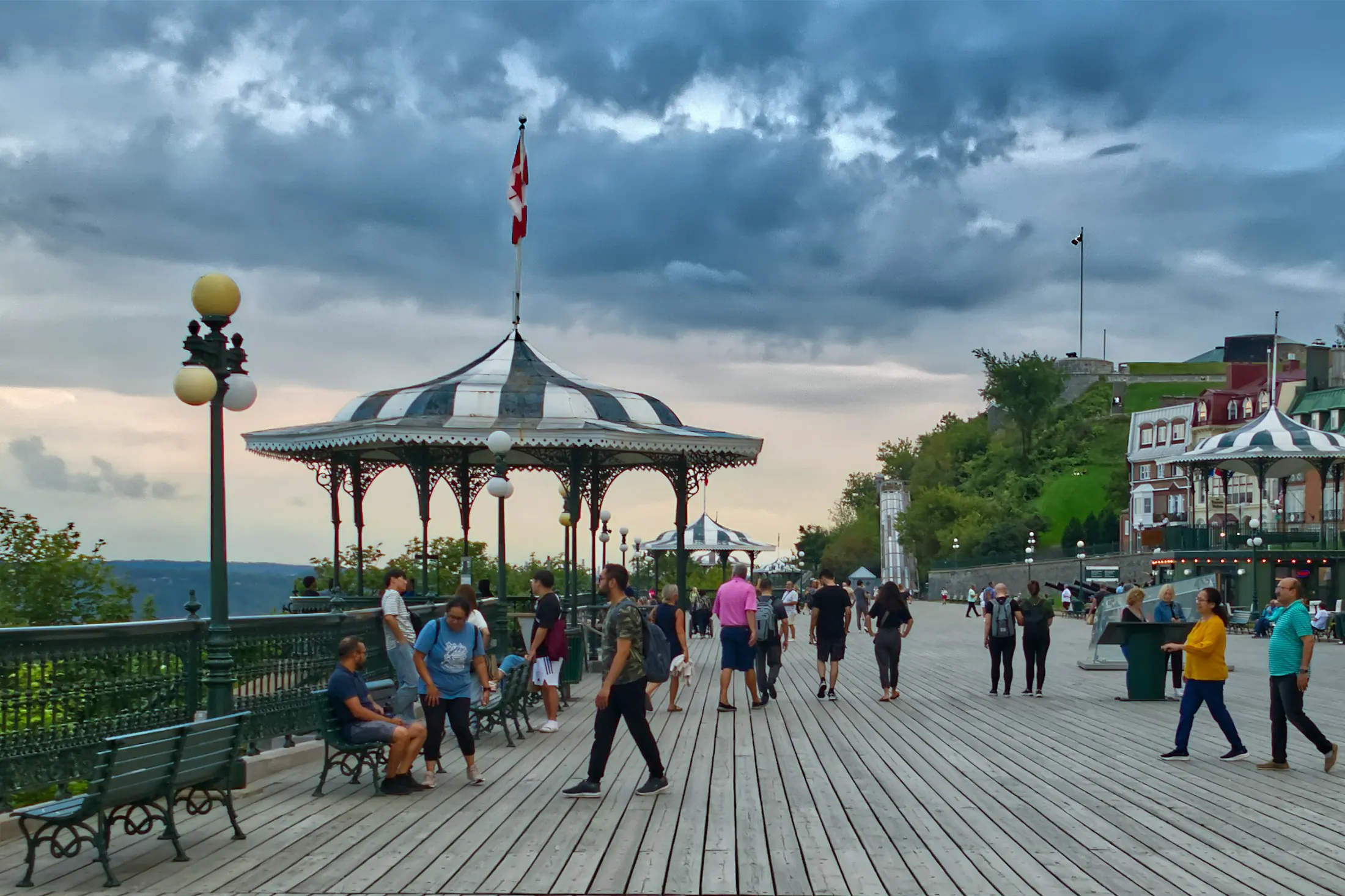 Dog friendly Quebec City